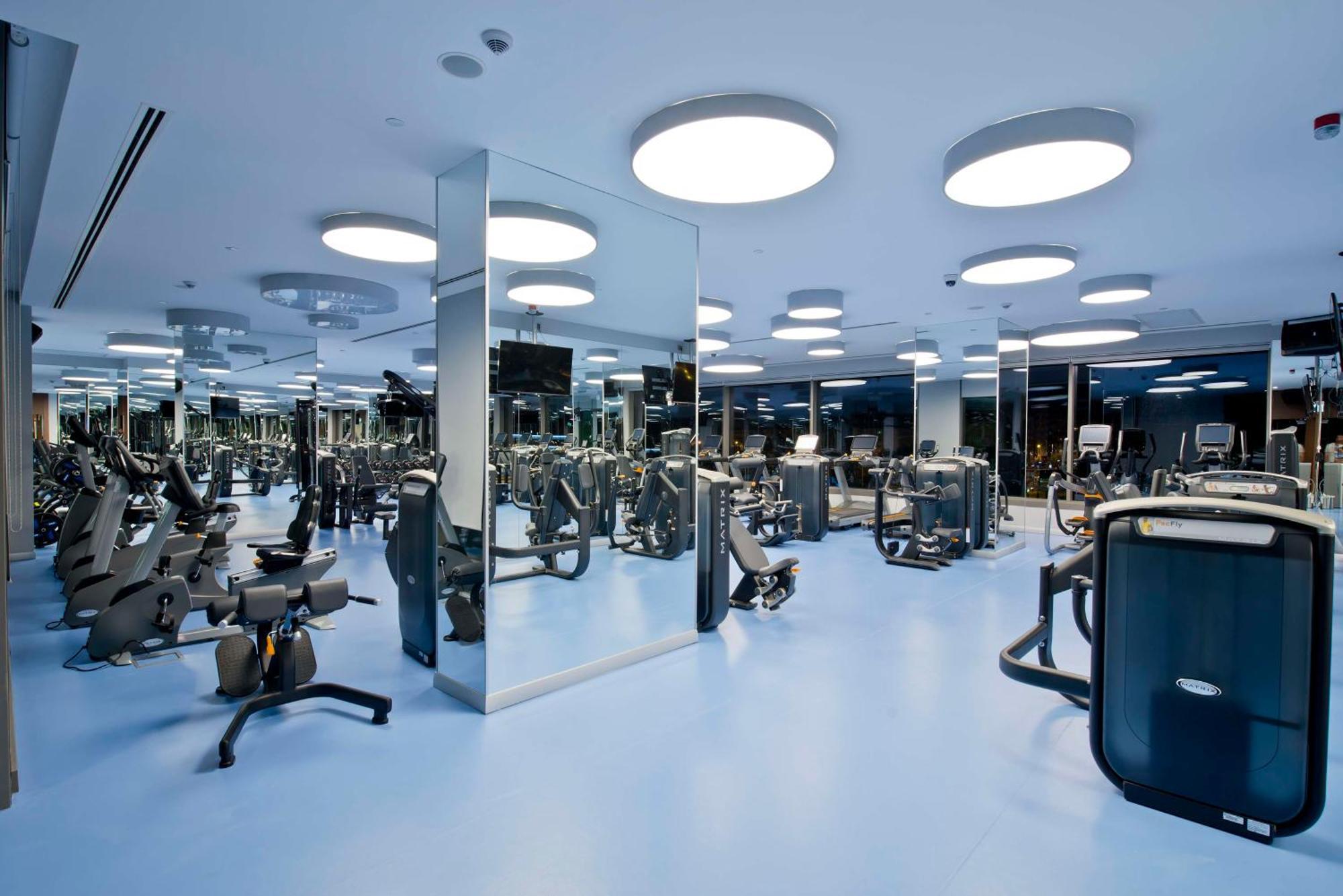 Radisson Blu Hotel, Hotel