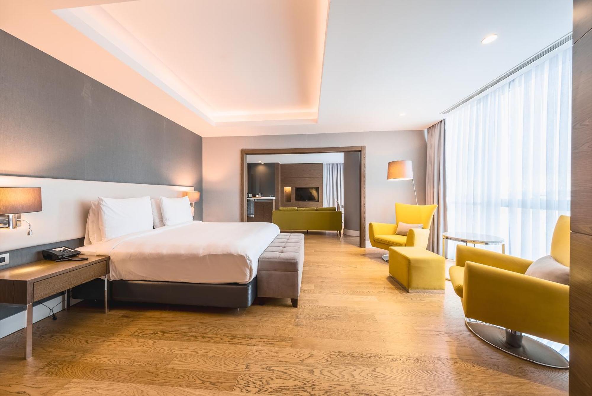 Hotel Radisson Blu Hotel, 5*